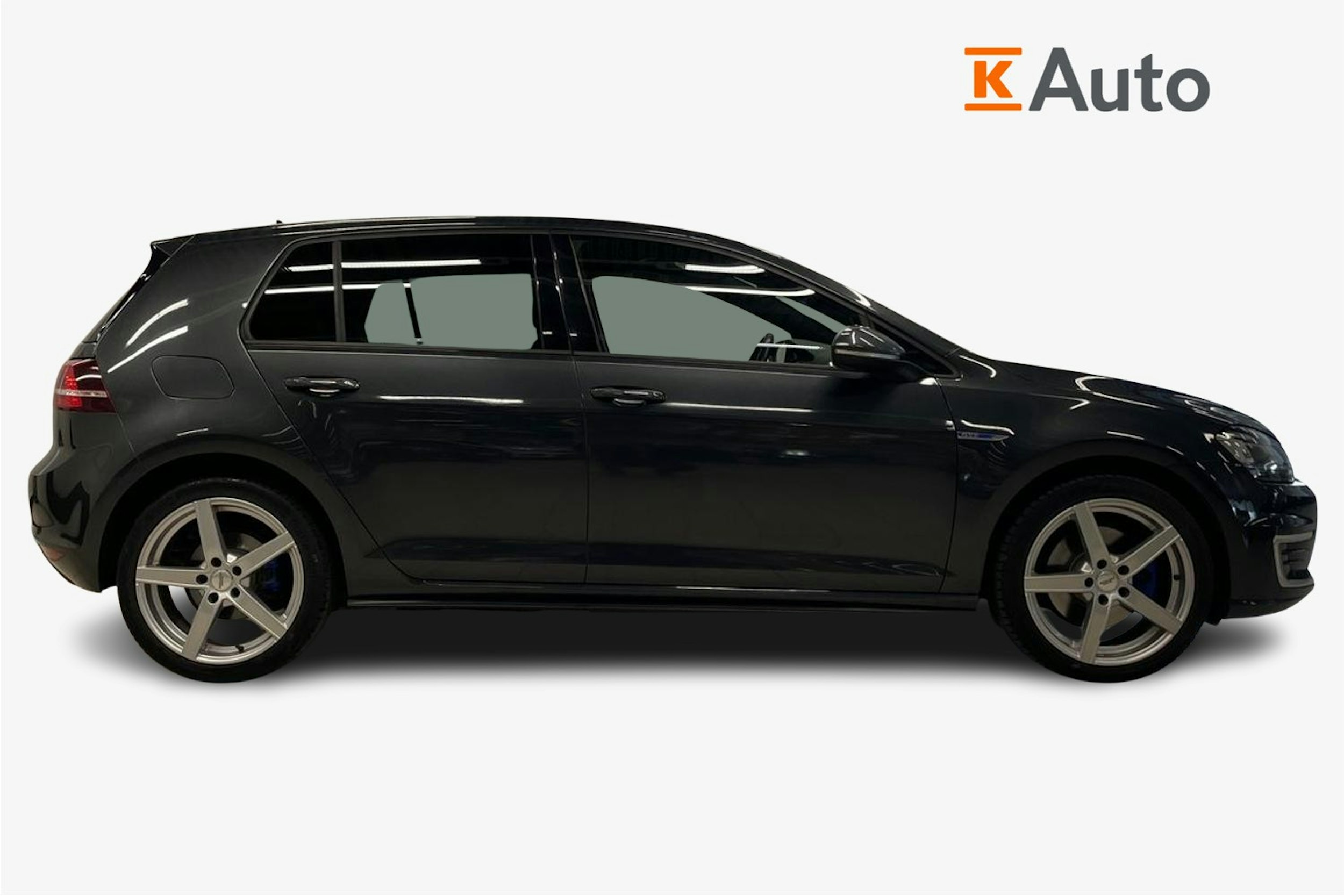 musta Volkswagen Golf 2016 kuva 6.