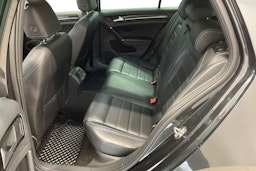 musta Volkswagen Golf 2016 kuva 10.