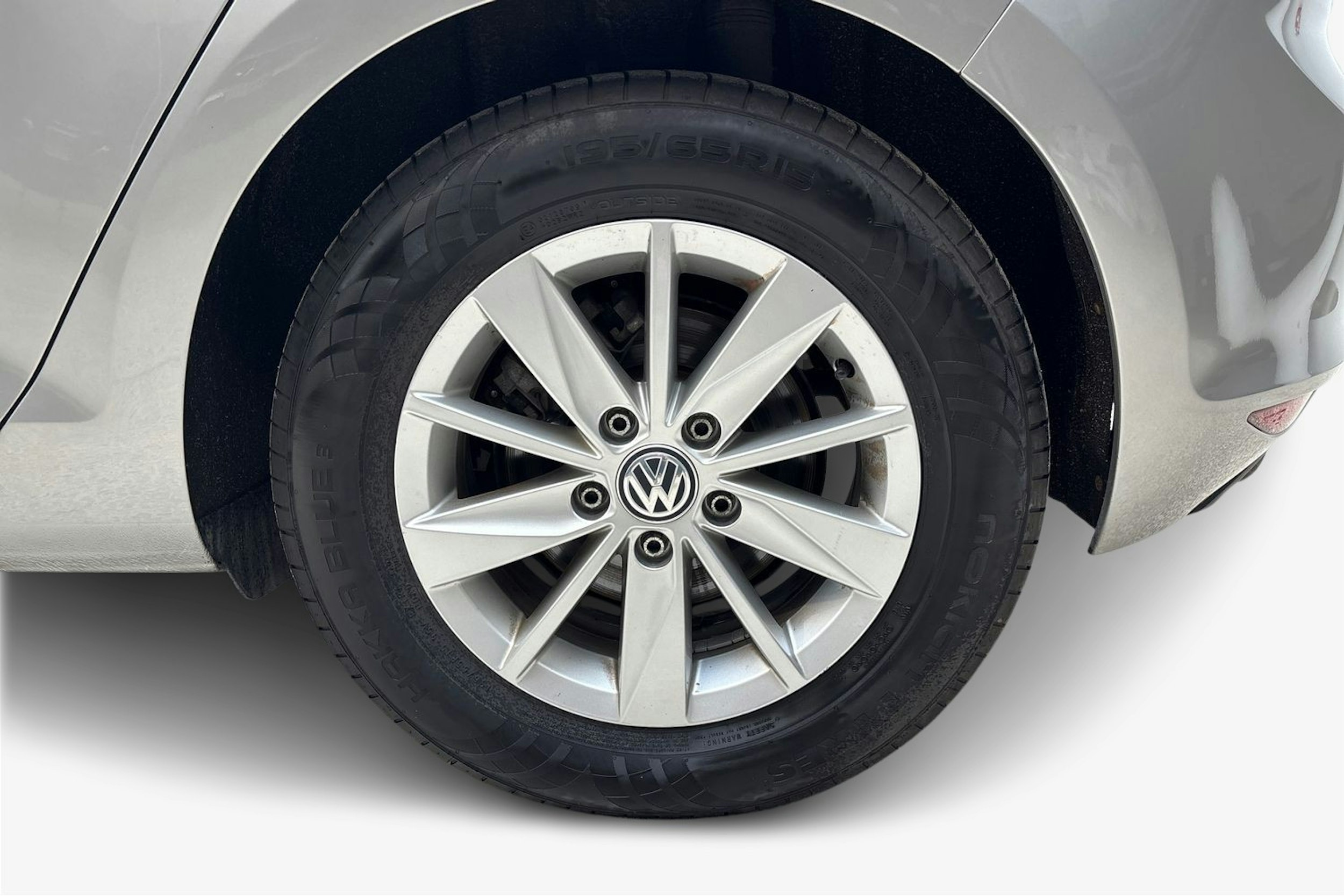 harmaa Volkswagen Golf 2016 kuva 9.