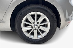 harmaa Volkswagen Golf 2016 kuva 9.