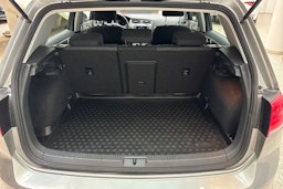 harmaa Volkswagen Golf 2016 kuva 11.