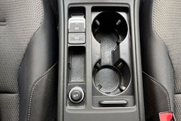 harmaa Volkswagen Golf 2016 kuva 20.