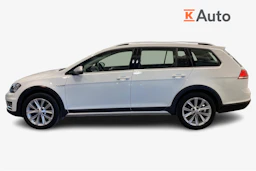 valkoinen Volkswagen Golf 2016 kuva 7.
