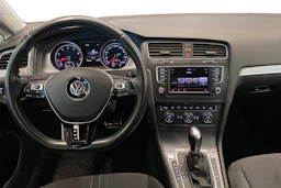 valkoinen Volkswagen Golf 2016 kuva 9.