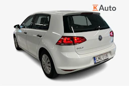valkoinen Volkswagen Golf 2016 kuva 2.