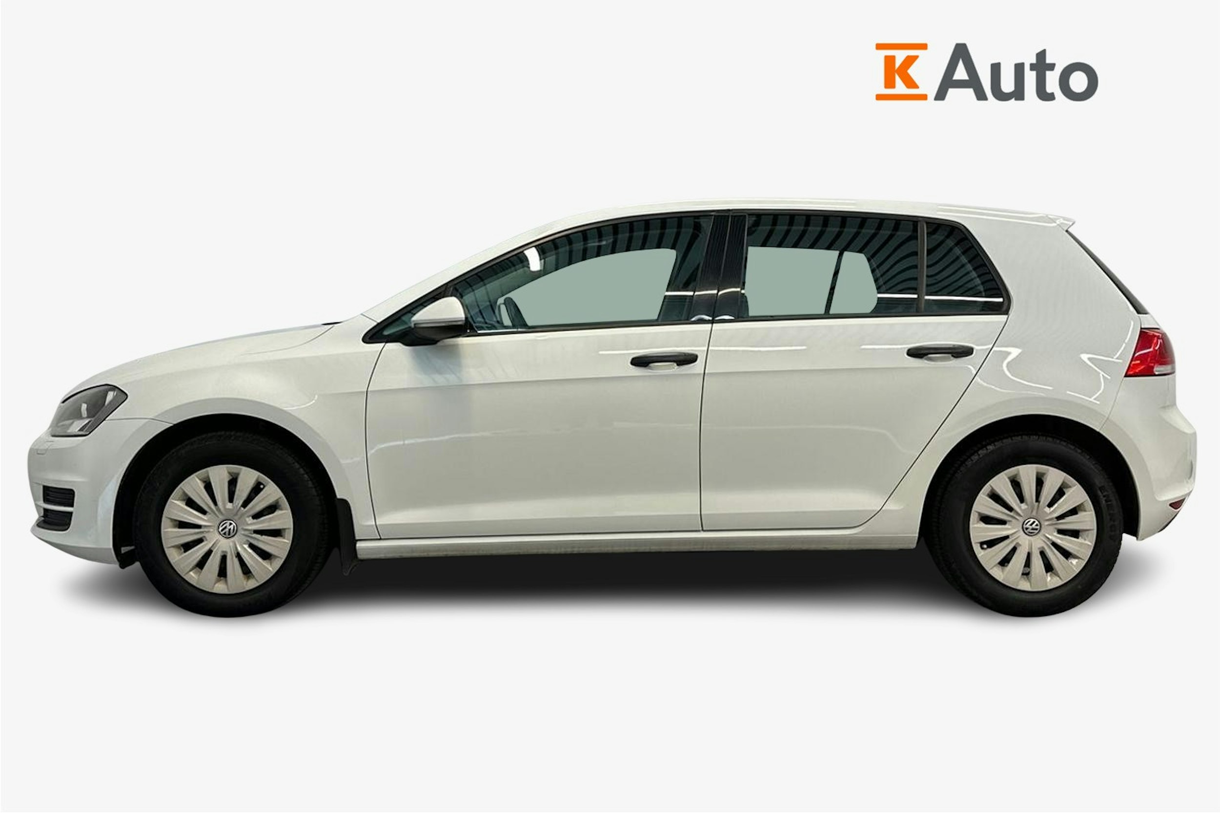 valkoinen Volkswagen Golf 2016 kuva 6.