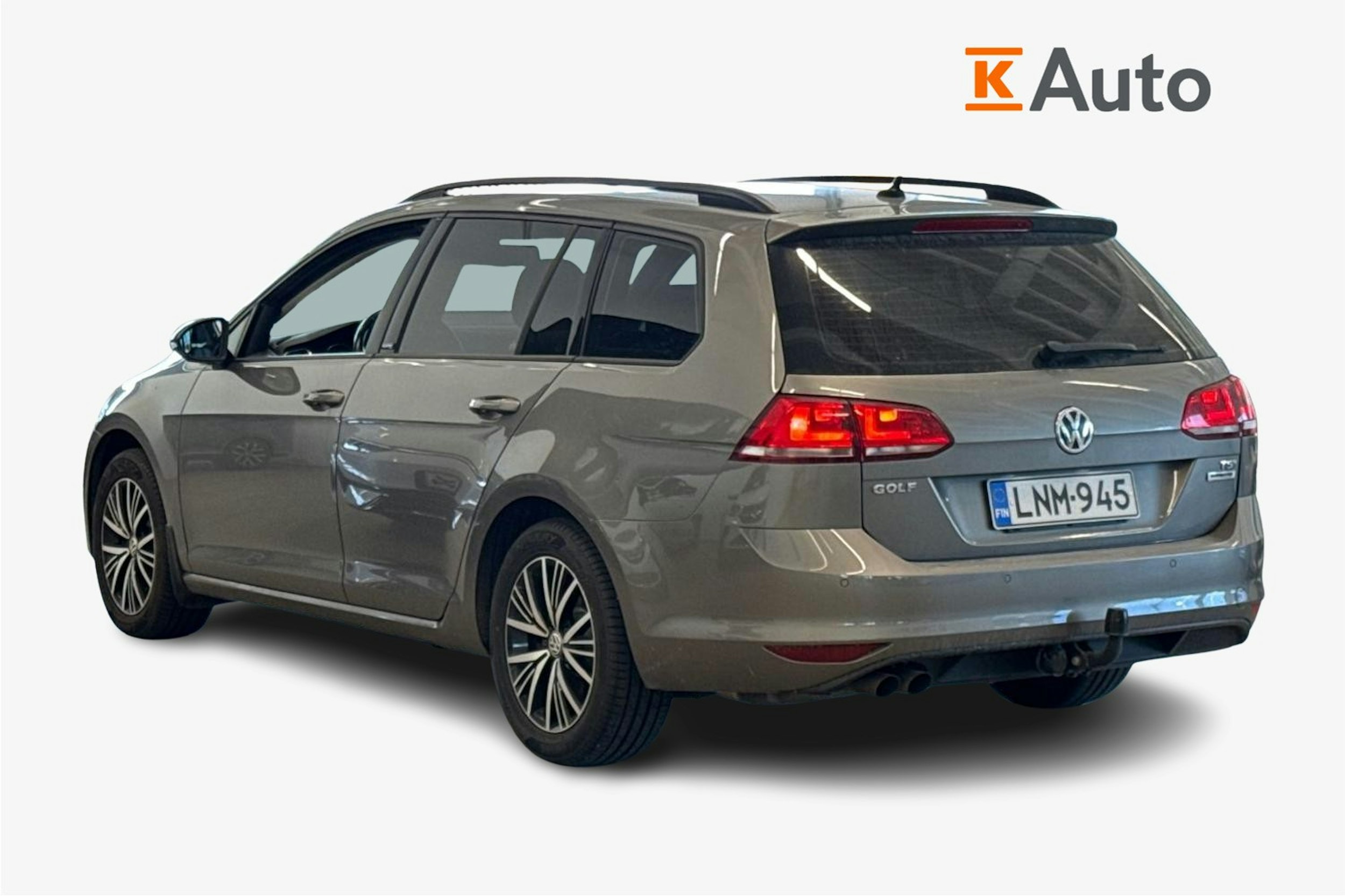 harmaa Volkswagen Golf 2016 kuva 2.