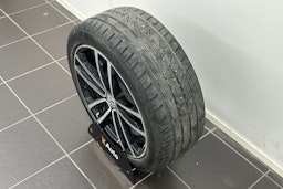 valkoinen Volkswagen Golf 2016 kuva 25.