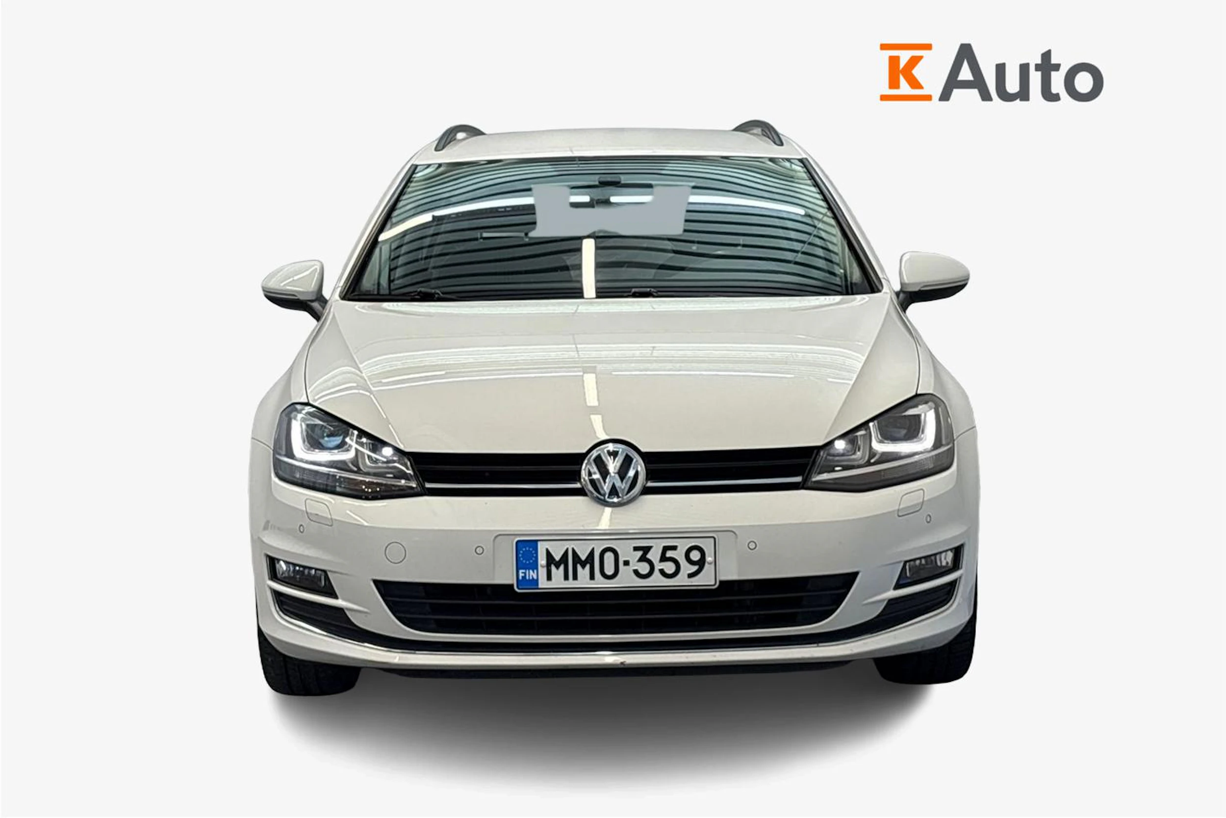 valkoinen Volkswagen Golf 2016 kuva 4.
