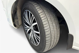valkoinen Volkswagen Golf 2016 kuva 9.
