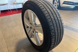 Harmaa Volkswagen GOLF 2016 kuva 19.