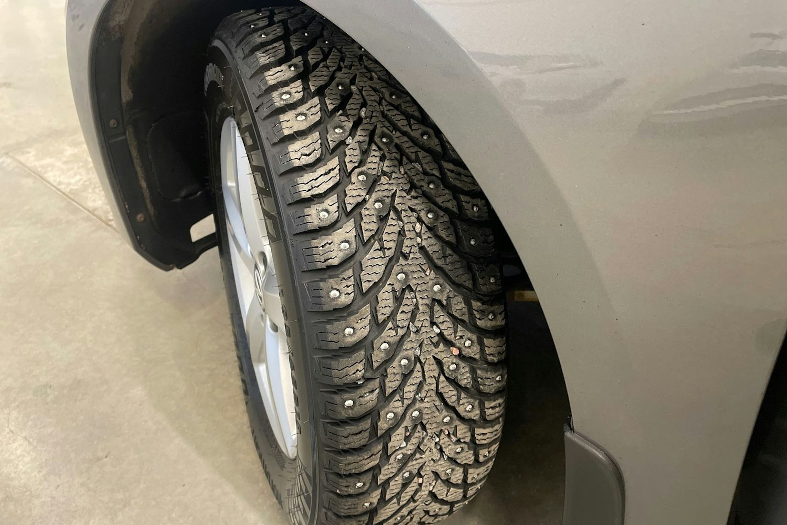 met. harmaa Volkswagen Golf 2016 kuva 13.