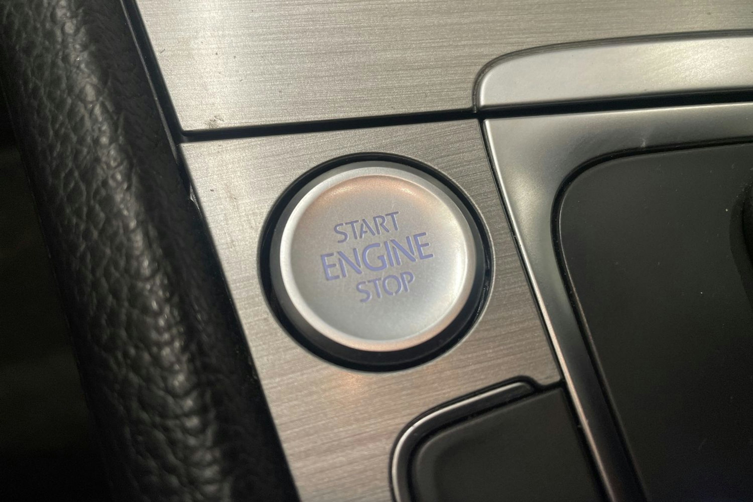 met. harmaa Volkswagen Golf 2016 kuva 30.