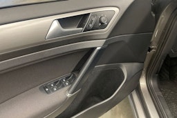 met. harmaa Volkswagen Golf 2016 kuva 31.