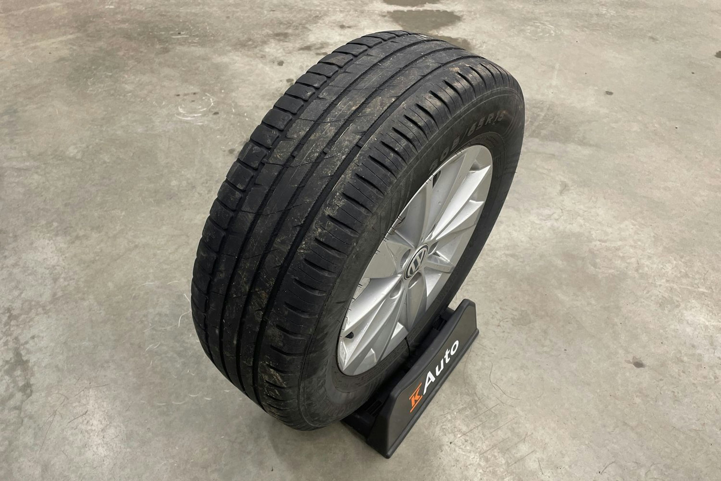 met. harmaa Volkswagen Golf 2016 kuva 34.