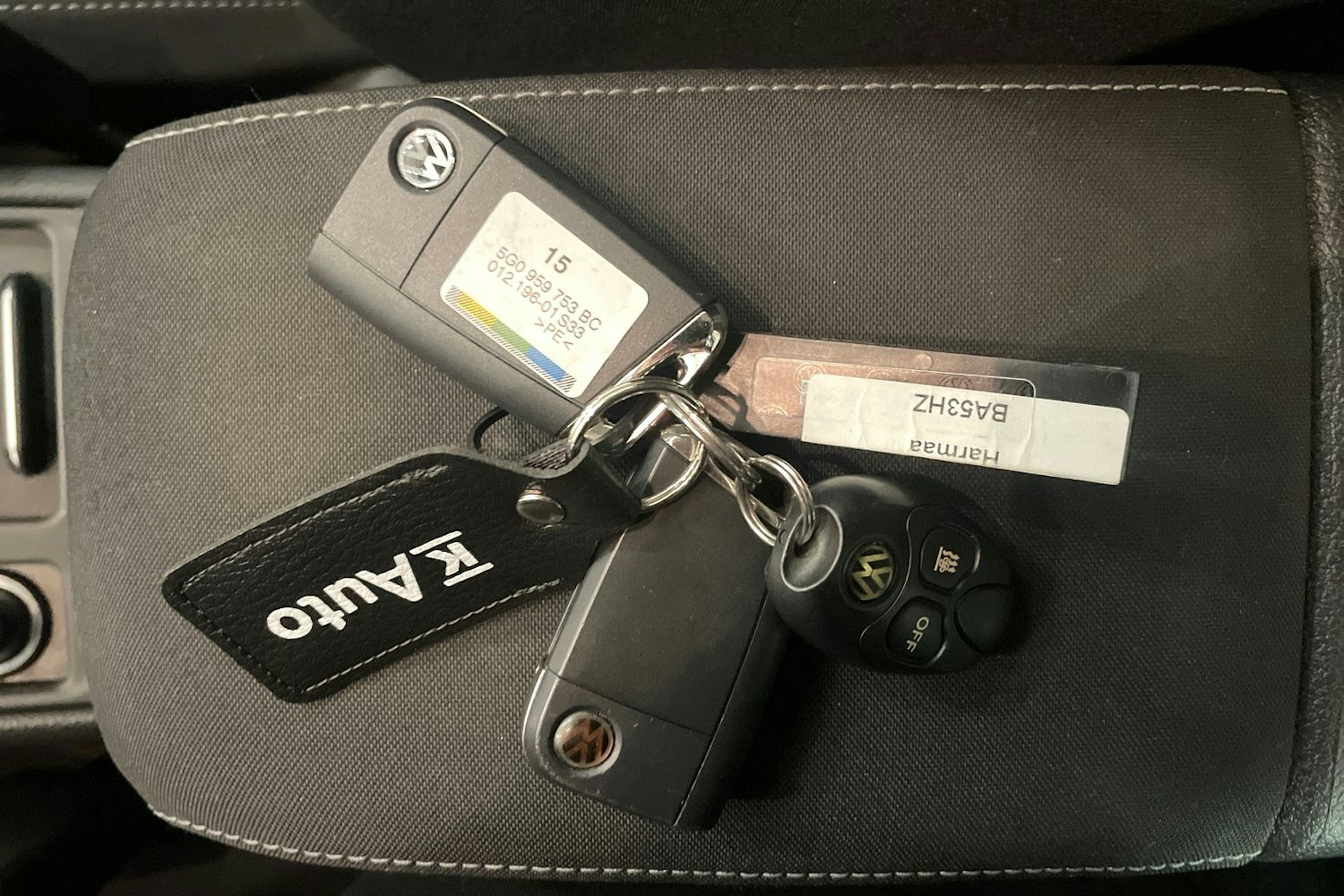 met. harmaa Volkswagen Golf 2016 kuva 38.