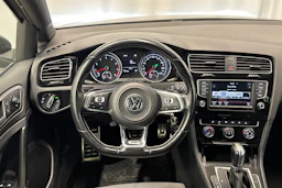 harmaa Volkswagen Golf 2016 kuva 12.