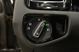 harmaa Volkswagen Golf 2016 kuva 14.