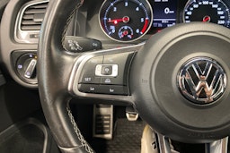 harmaa Volkswagen Golf 2016 kuva 19.