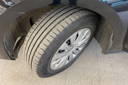musta Volkswagen Golf 2016 kuva 10.
