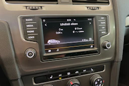 musta Volkswagen Golf 2016 kuva 14.