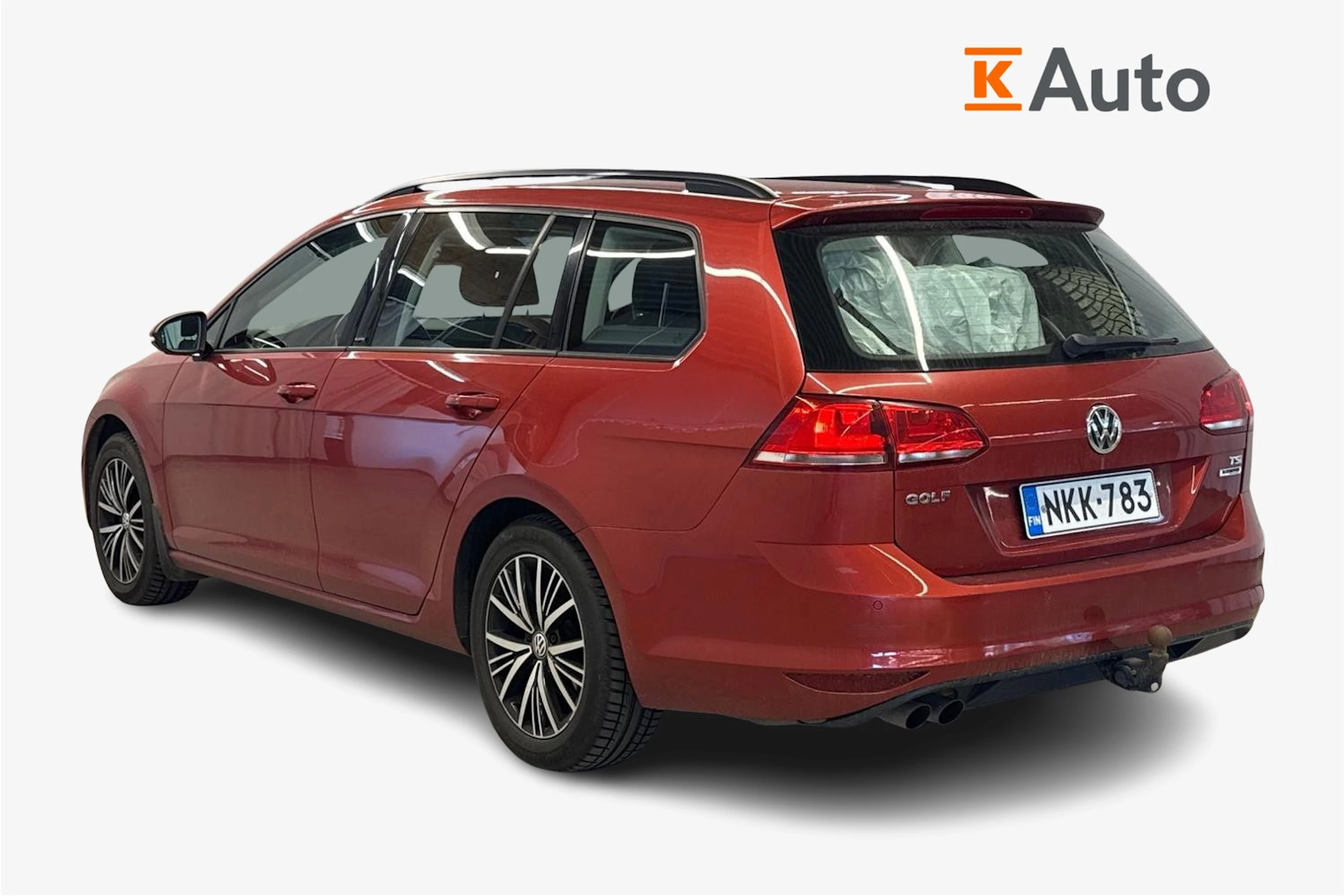 punainen Volkswagen Golf 2016 kuva 2.