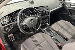 punainen Volkswagen Golf 2016 kuva 8.