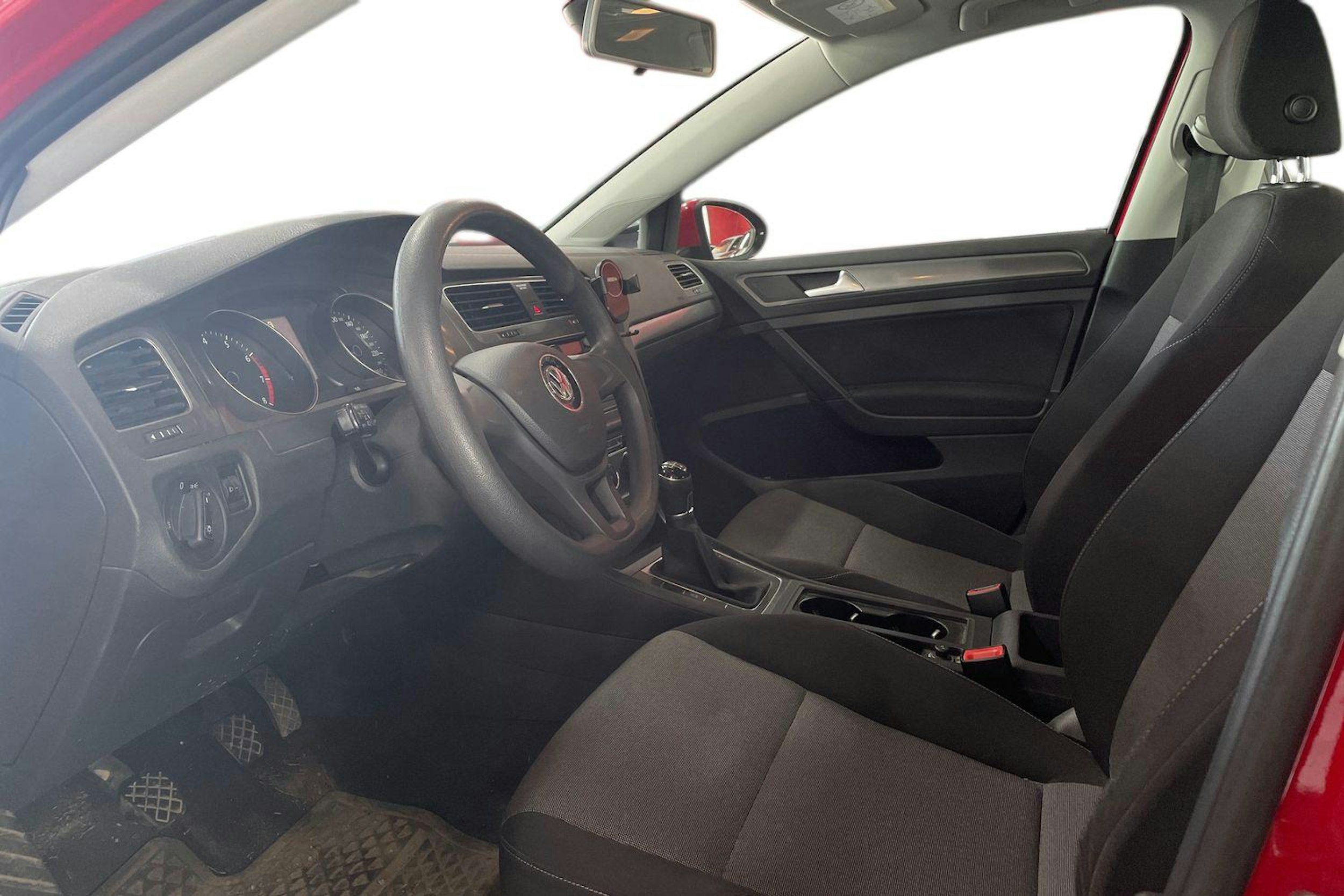 punainen Volkswagen Golf 2016 kuva 3.