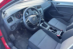punainen Volkswagen Golf 2016 kuva 3.
