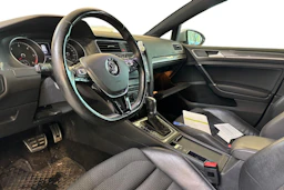 Valkoinen Volkswagen GOLF 2016 kuva 3.