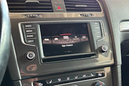Valkoinen Volkswagen GOLF 2016 kuva 16.