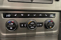 hopea Volkswagen Golf 2016 kuva 22.