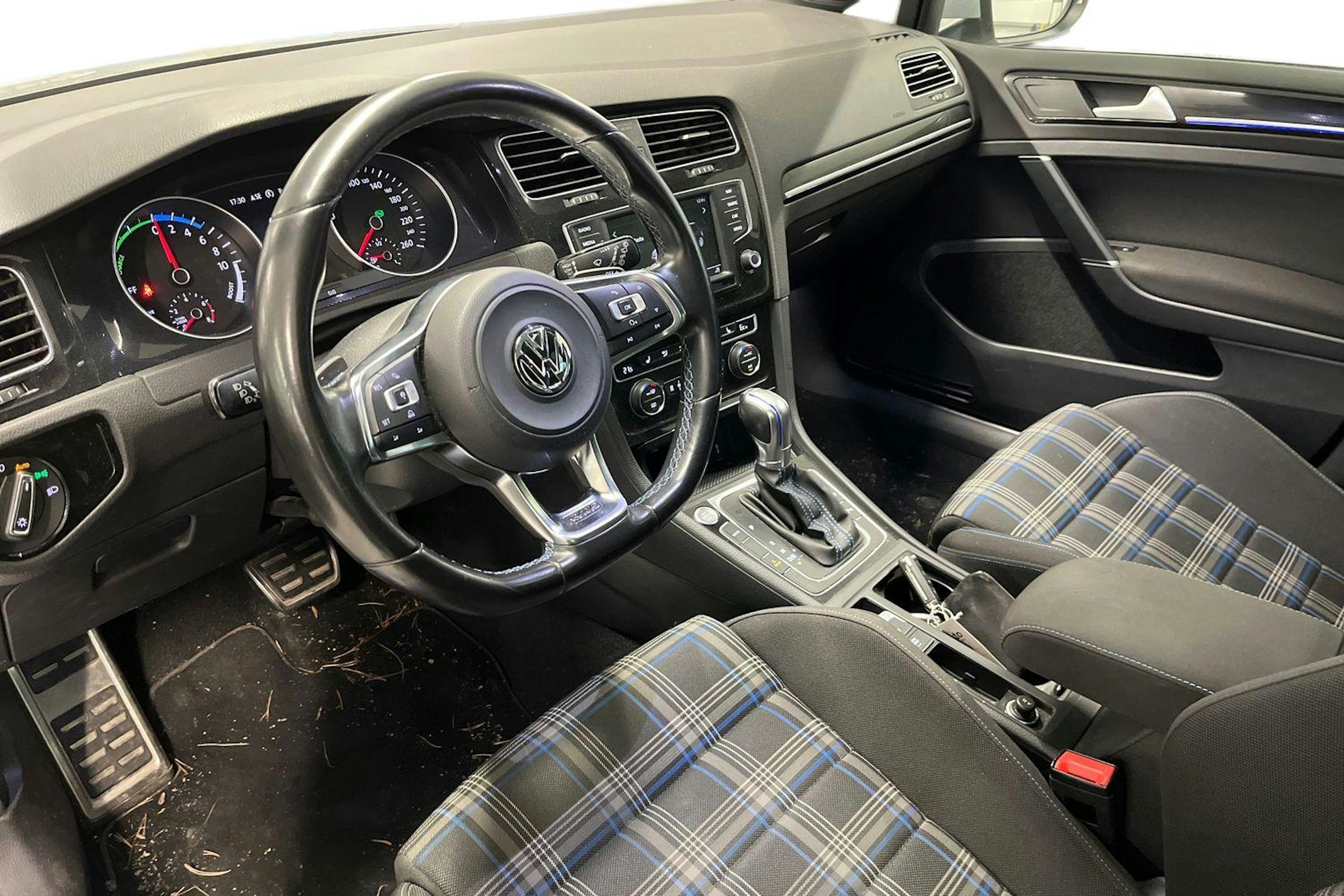 hopea Volkswagen Golf 2016 kuva 3.