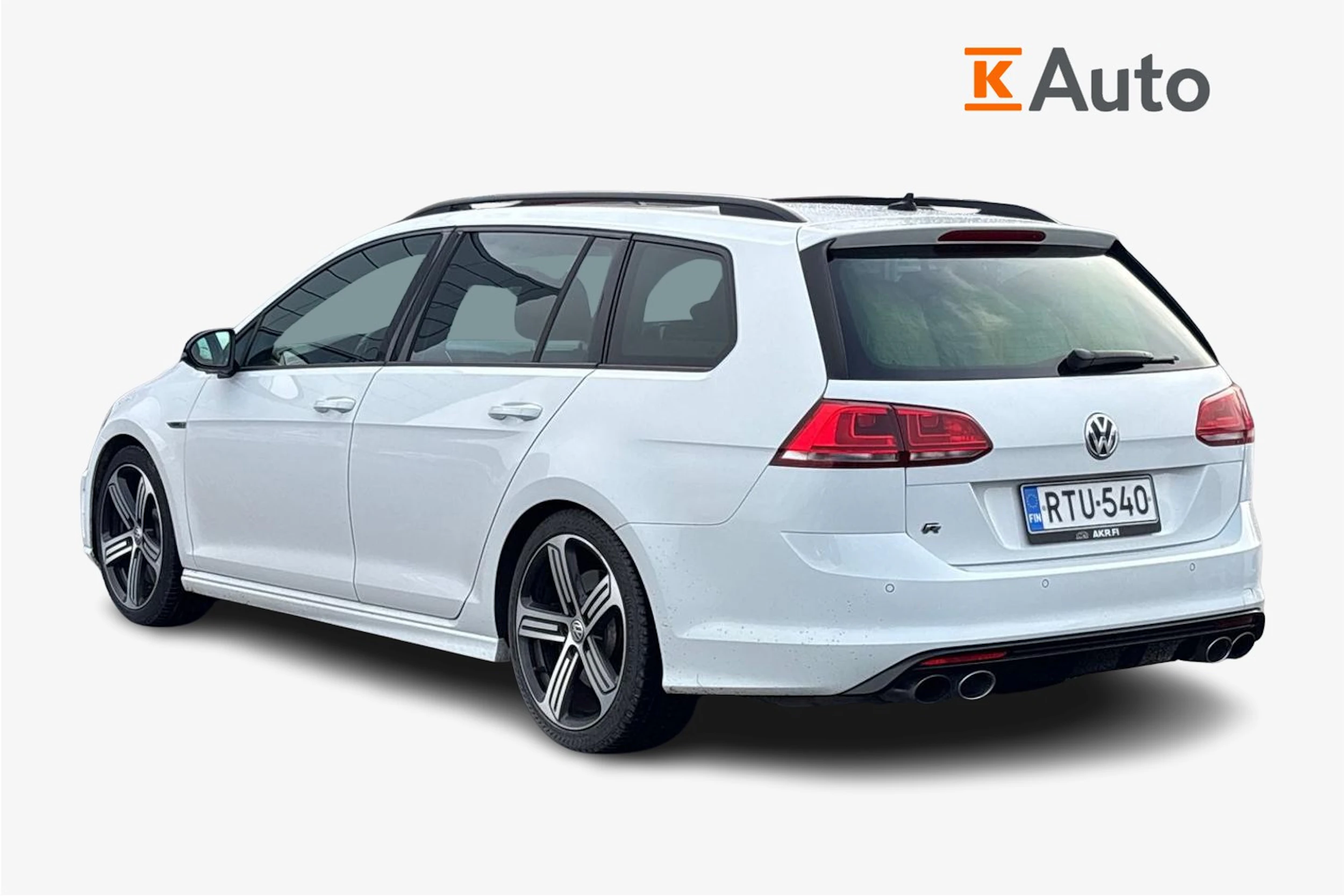 valkoinen Volkswagen Golf 2016 kuva 2.
