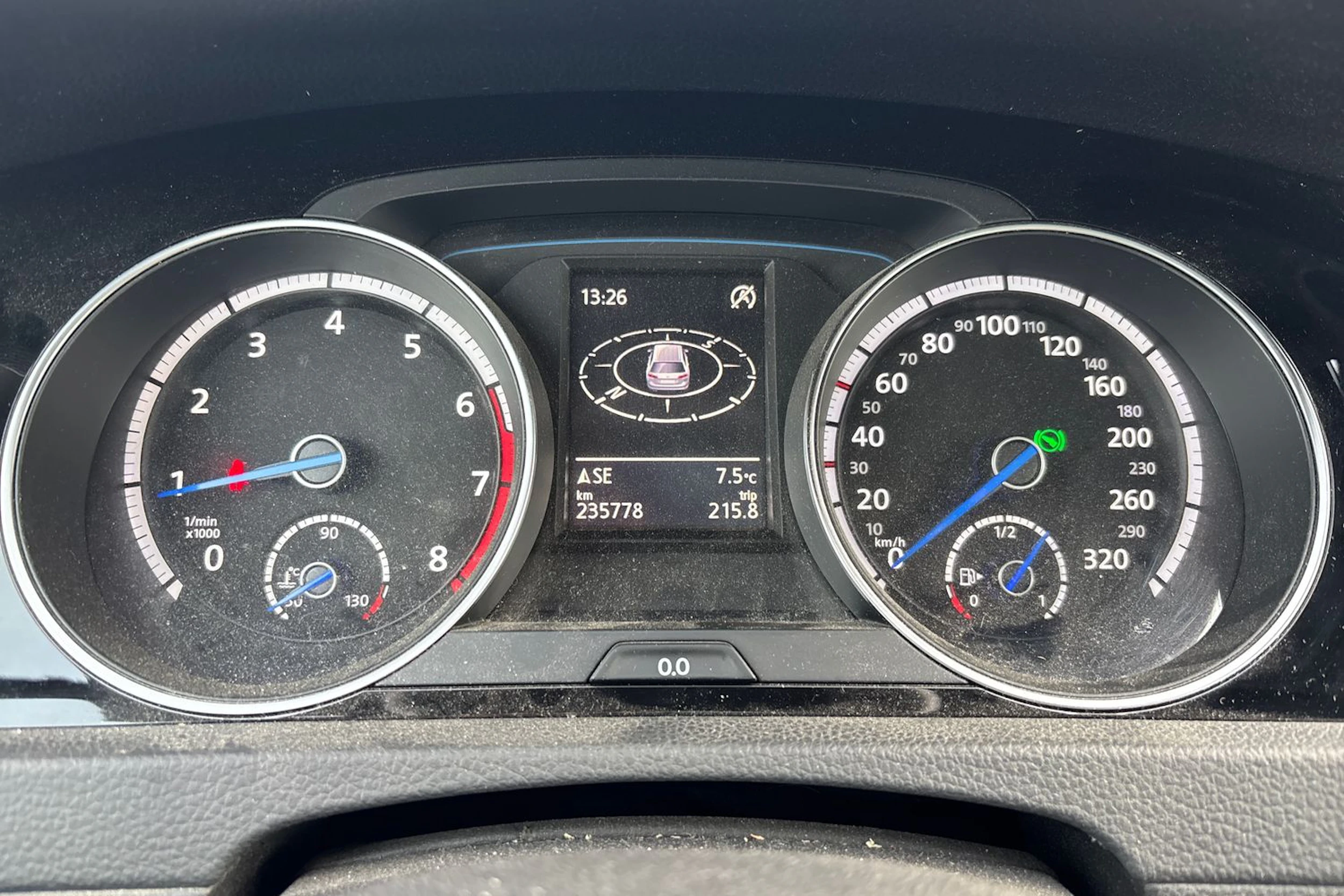 valkoinen Volkswagen Golf 2016 kuva 5.