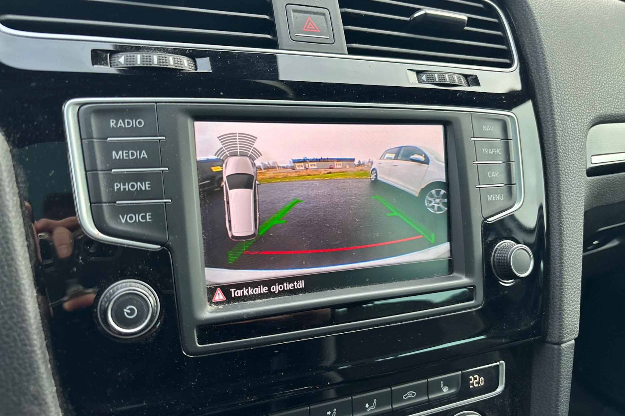 valkoinen Volkswagen Golf 2016 kuva 11.