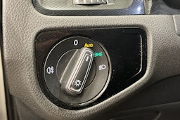 valkoinen Volkswagen Golf 2016 kuva 21.