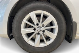 Harmaa Volkswagen GOLF 2016 kuva 11.