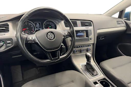 sininen Volkswagen Golf 2016 kuva 6.