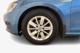 sininen Volkswagen Golf 2016 kuva 9.