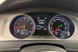 sininen Volkswagen Golf 2016 kuva 13.