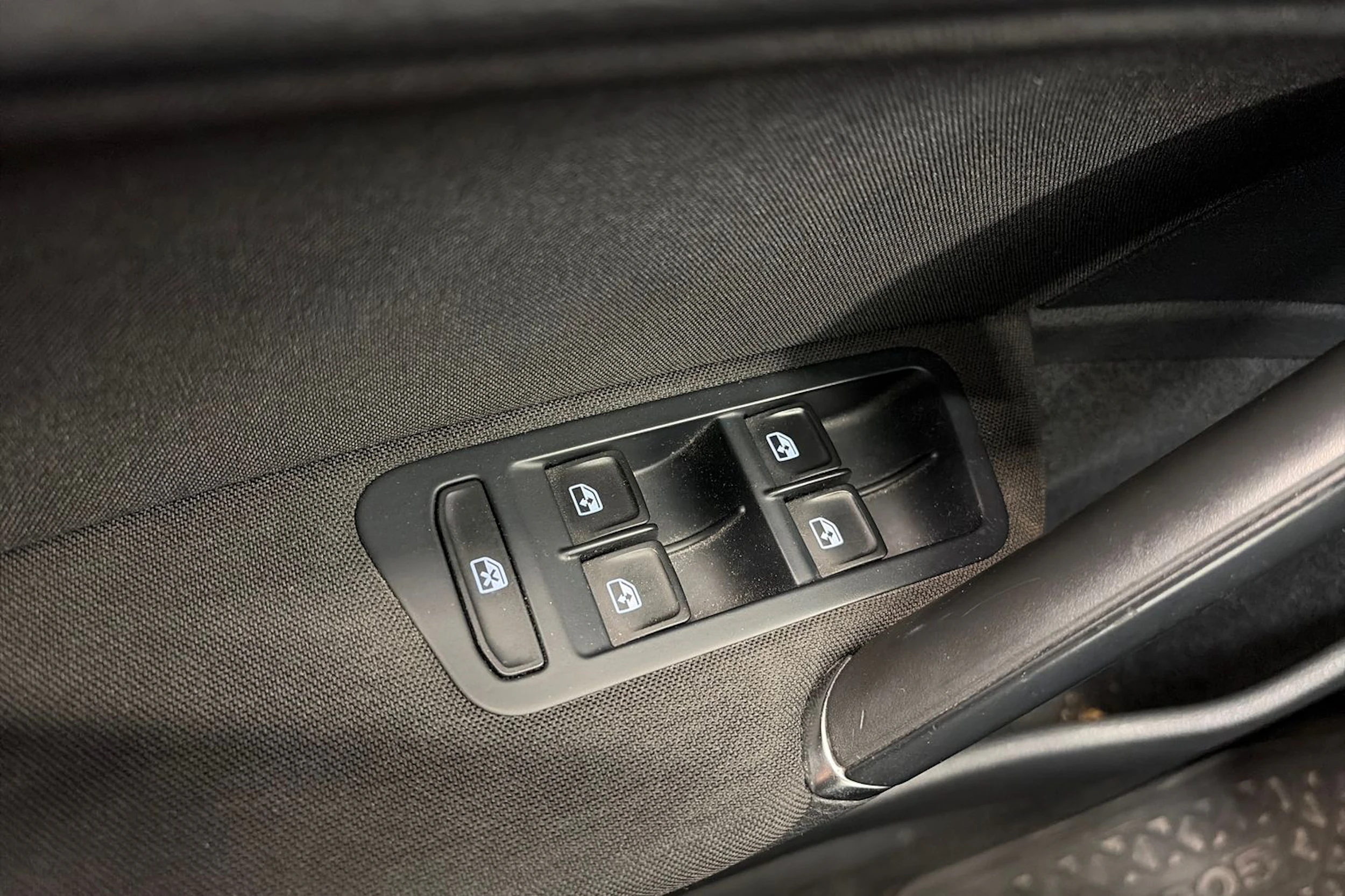 sininen Volkswagen Golf 2016 kuva 21.