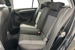 Musta Volkswagen GOLF 2016 kuva 10.