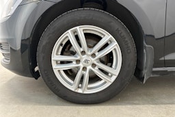 Musta Volkswagen GOLF 2016 kuva 11.