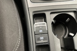 Musta Volkswagen GOLF 2016 kuva 16.