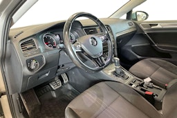 harmaa Volkswagen Golf 2016 kuva 7.