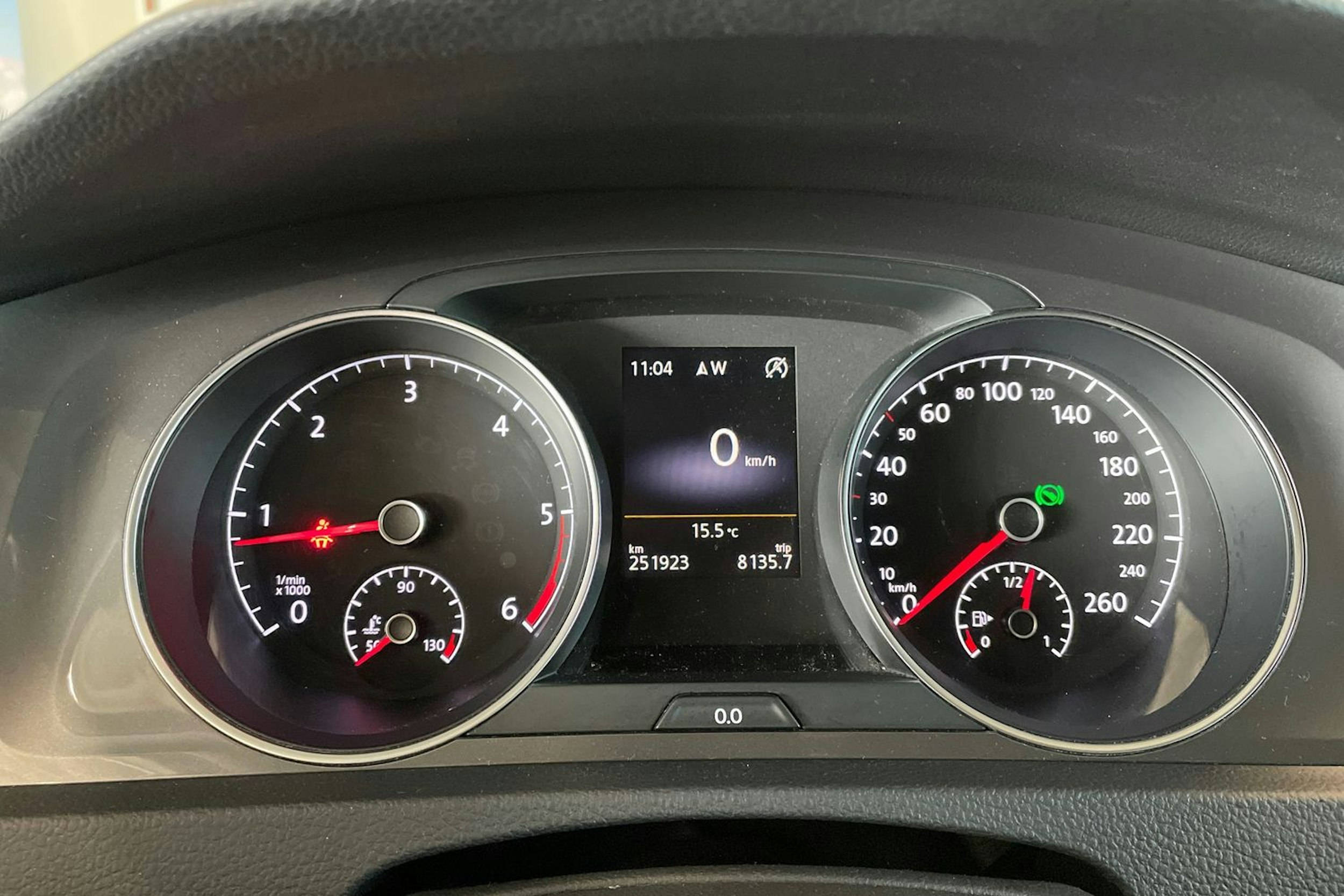 harmaa Volkswagen Golf 2016 kuva 17.
