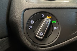harmaa Volkswagen Golf 2016 kuva 18.