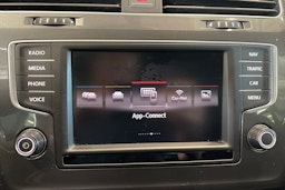 harmaa Volkswagen Golf 2016 kuva 20.