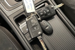 harmaa Volkswagen Golf 2016 kuva 30.